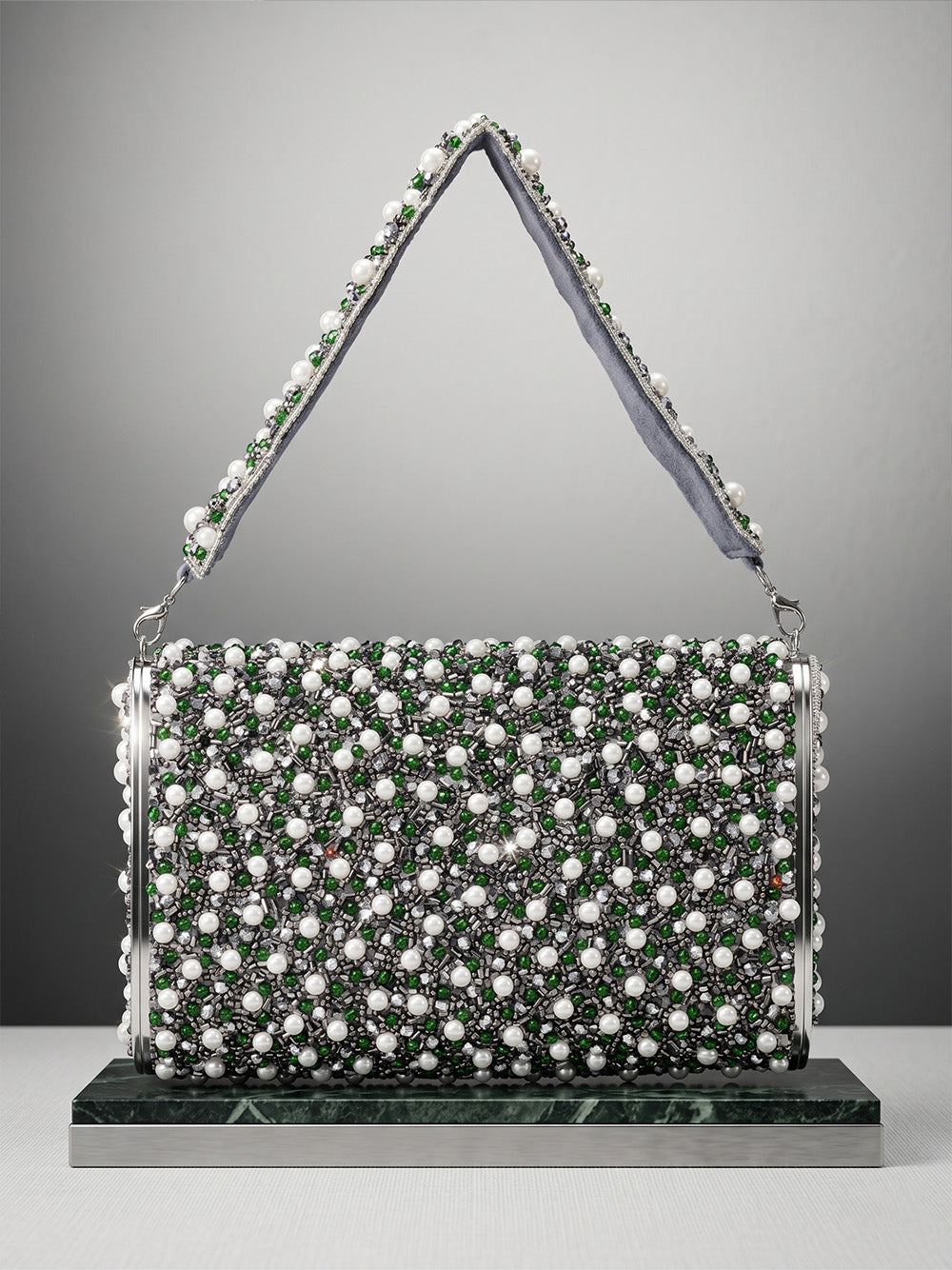 White & Green Pearl