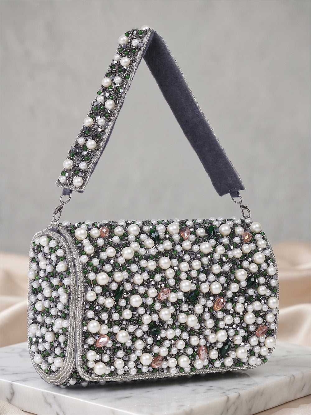 White & Green Pearl